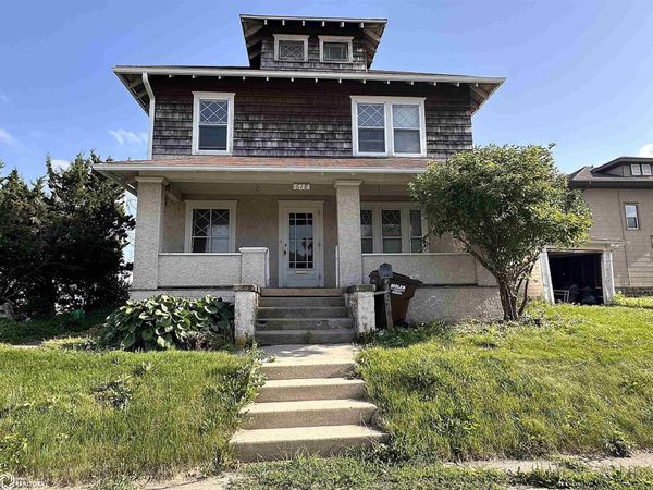 618 Fremont Street, Marshalltown, IA 50158