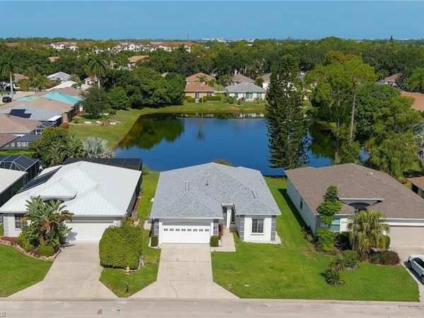 223 Stanhope CIR , NAPLES, FL 34104