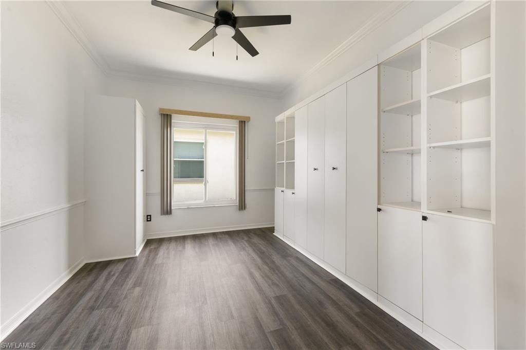 223 Stanhope Cir, Naples, FL 34104 Photo