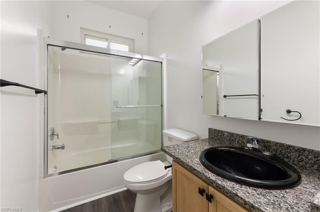 223 Stanhope Cir, Naples, FL 34104 Photo