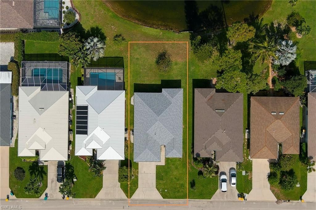 223 Stanhope Cir, Naples, FL 34104 Photo