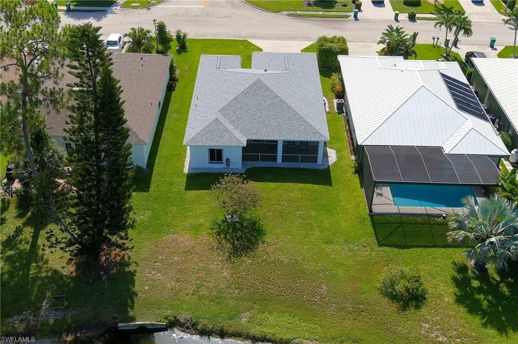 223 Stanhope Cir, Naples, FL 34104 Photo