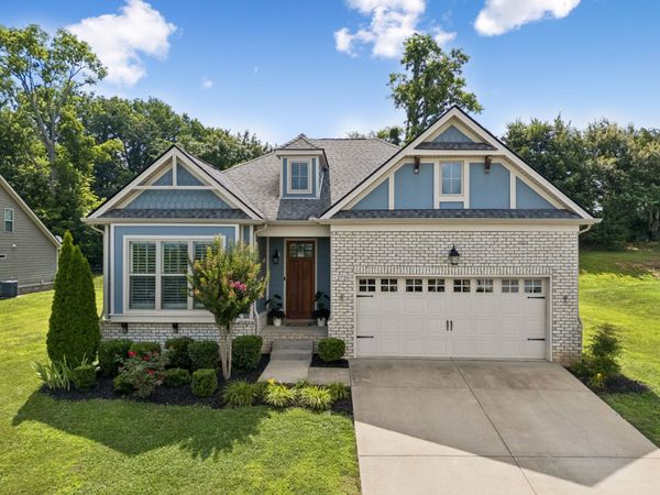 2720 Nottingham Dr, Columbia, TN 38401