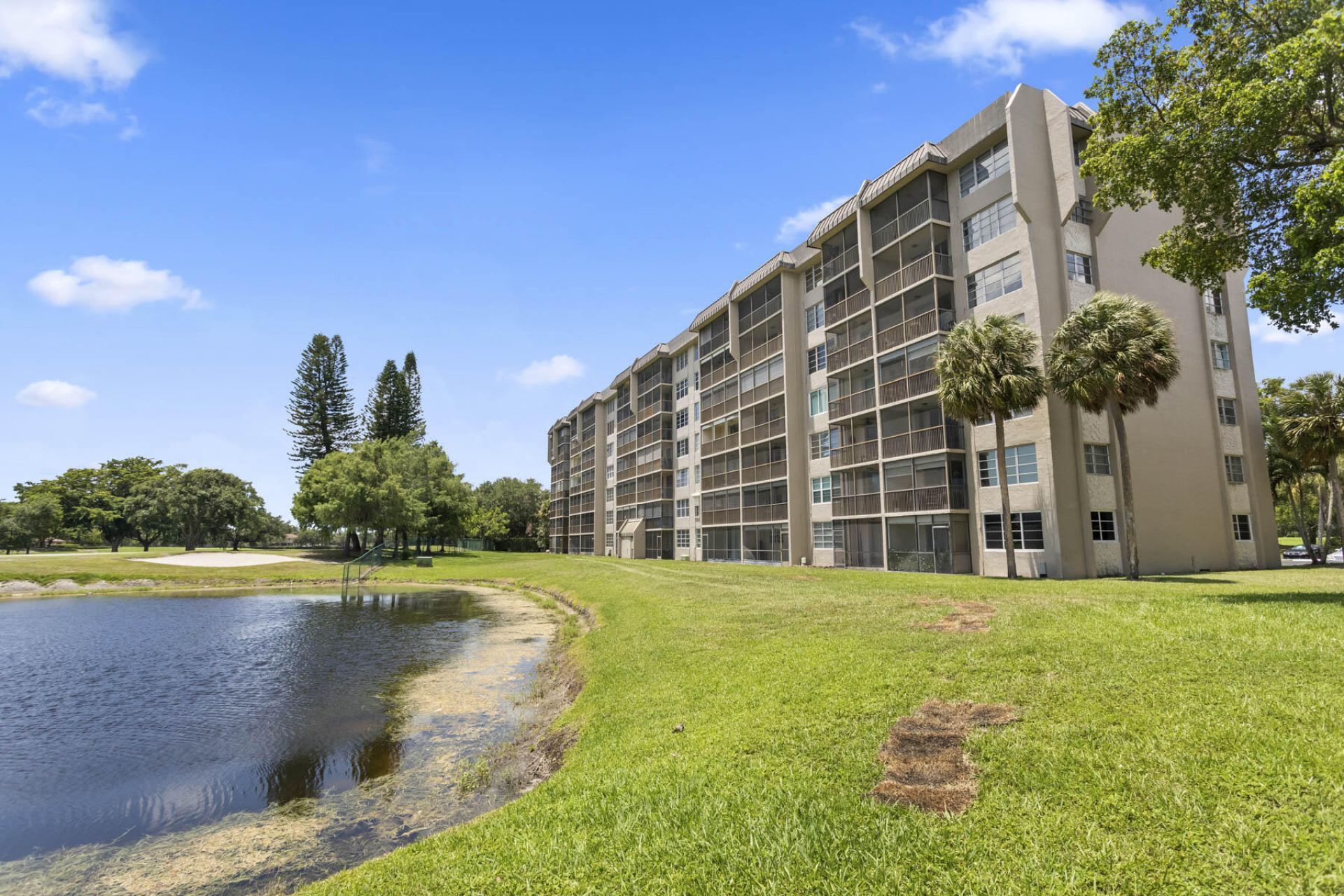 3150 W Rolling Hills Circle, Unit 704, Davie, FL 33328 Photo