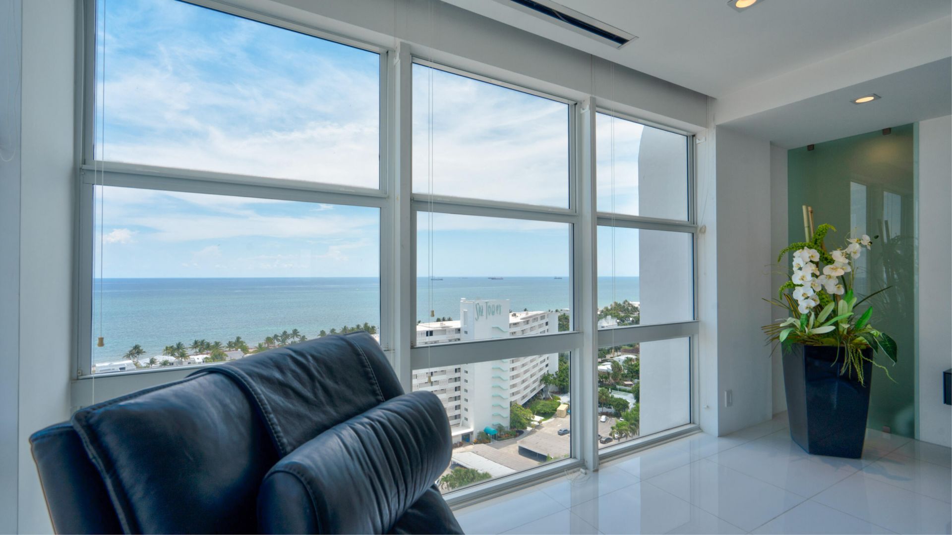 2841 N Ocean Boulevard, Unit 2010, Fort Lauderdale, FL 33308 Photo