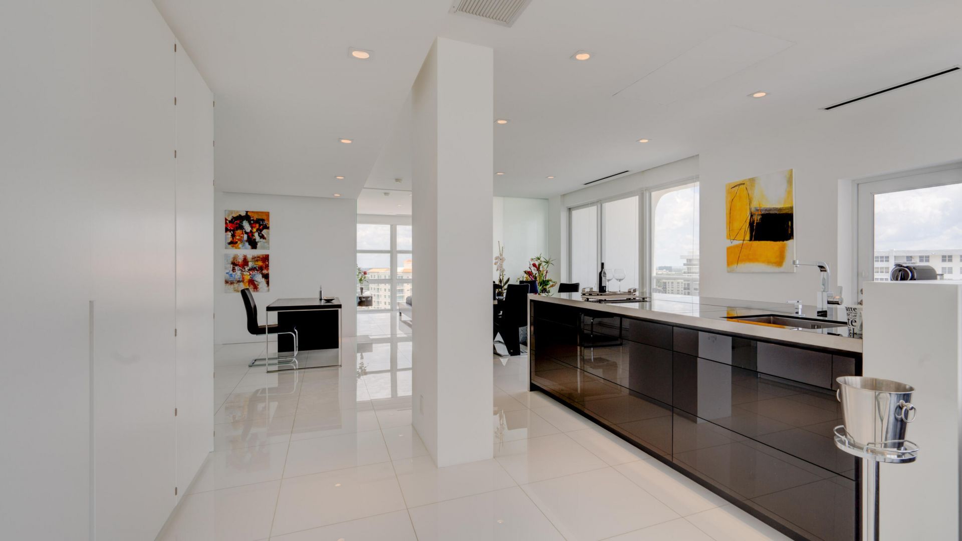 2841 N Ocean Boulevard, Unit 2010, Fort Lauderdale, FL 33308 Photo