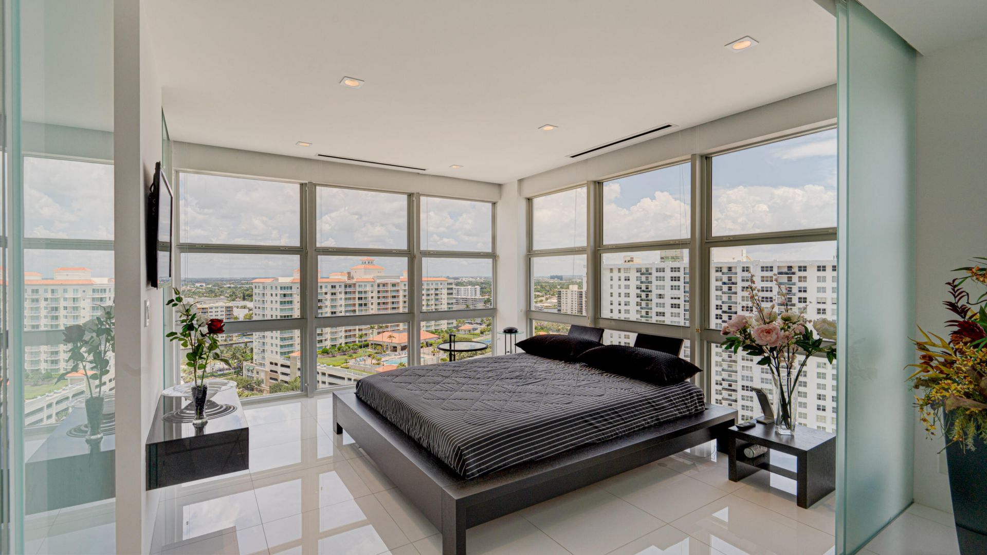 2841 N Ocean Boulevard, Unit 2010, Fort Lauderdale, FL 33308 Photo