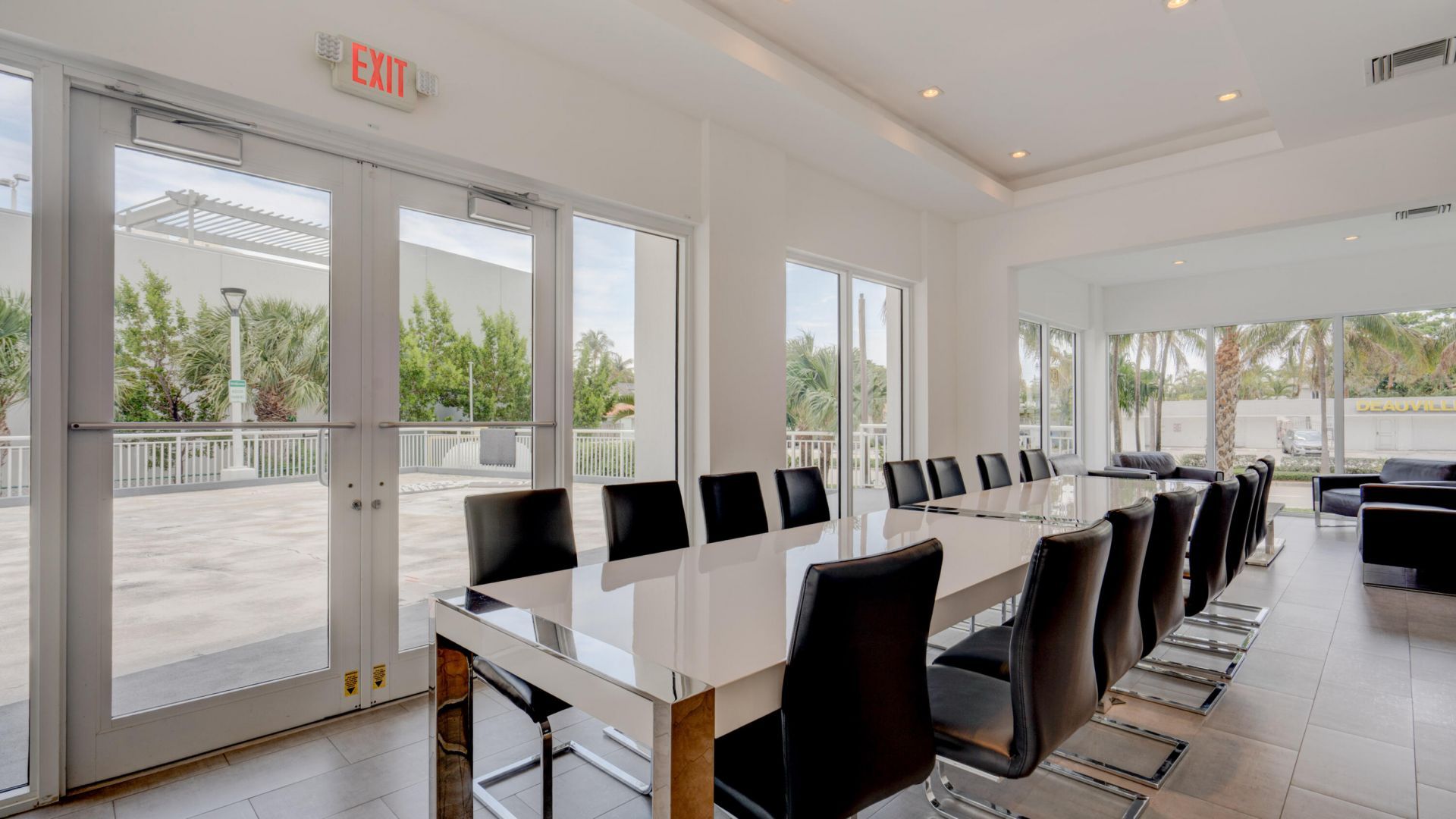 2841 N Ocean Boulevard, Unit 2010, Fort Lauderdale, FL 33308 Photo