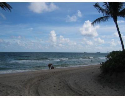 2841 N Ocean Boulevard, Unit 2010, Fort Lauderdale, FL 33308 Photo