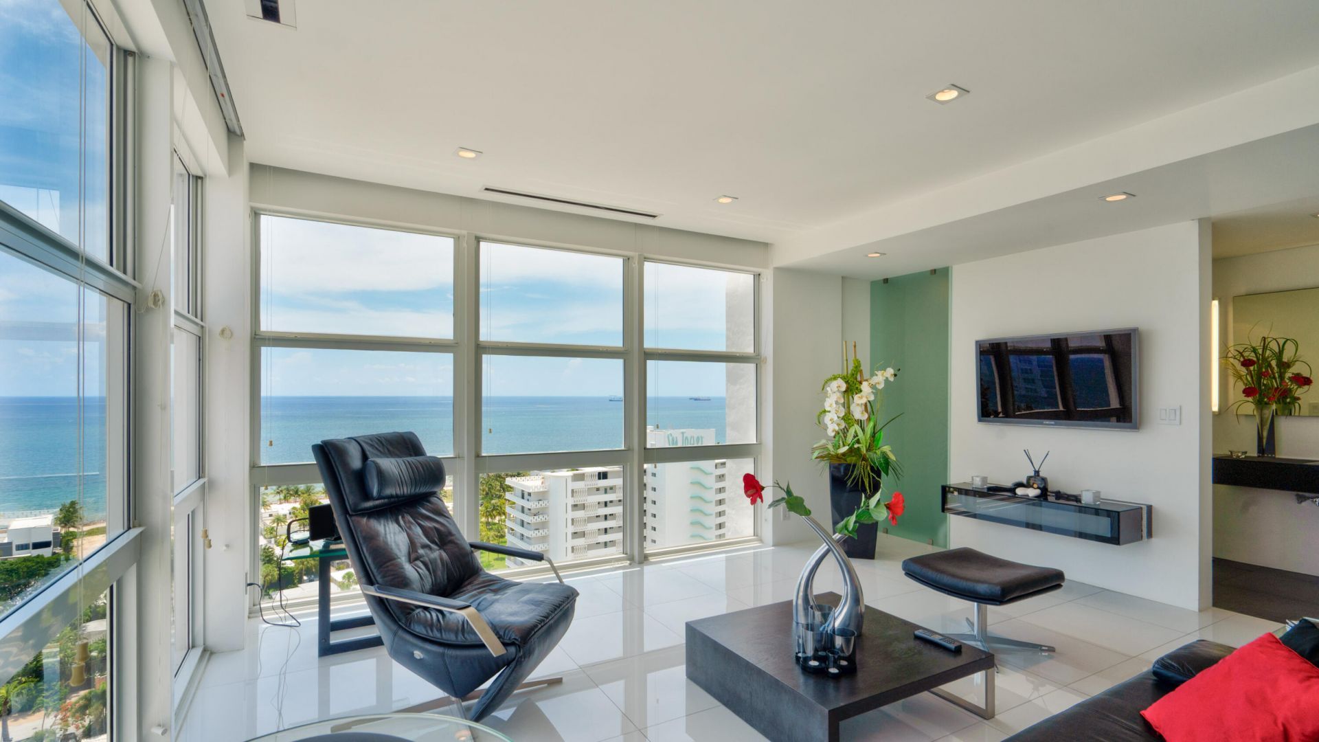 2841 N Ocean Boulevard, Unit 2010, Fort Lauderdale, FL 33308 Photo