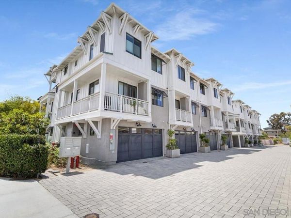 3343 Tyler, Unit 3, Carlsbad, CA 92008
