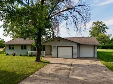 1519 6th Avenue, Mountain Lake, MN 56159