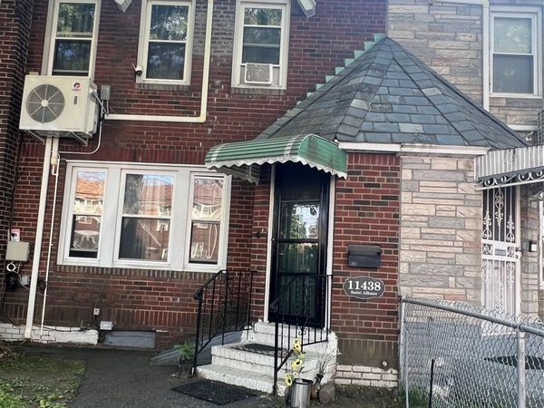 11438 198th Street , Saint Albans, NY 11412