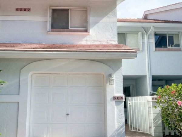 6207 Old Court Road, Unit 604, Boca Raton, FL 33433