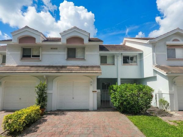 6207 Old Court Road, Unit 604, Boca Raton, FL 33433