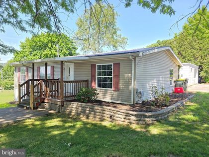 146 N REAMSTOWN ROAD Stevens, PA 17578