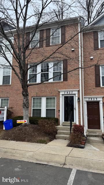 7927 FOXCREST COURT , POTOMAC, MD 20854