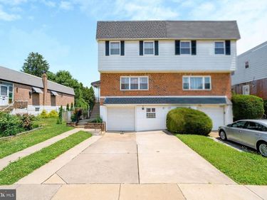 2225 CONWELL AVENUE, PHILADELPHIA, PA 19115