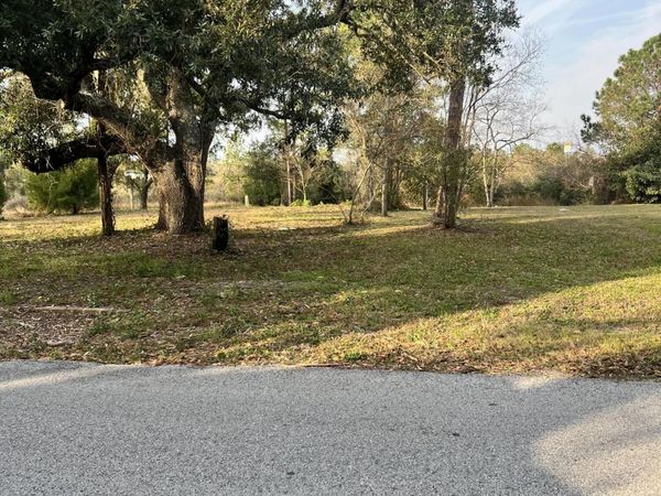 205 Livingston Drive, Pass Christian, MS 39571