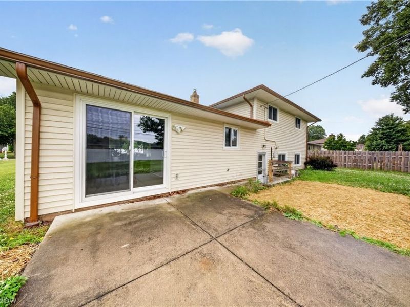 13986 Cherokee Trail, Middleburg Heights, OH 44130 Photo 42