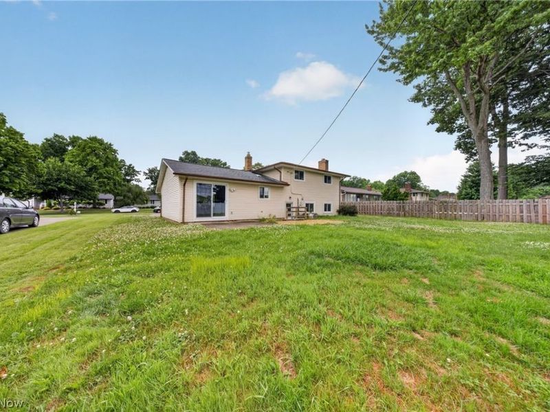 13986 Cherokee Trail, Middleburg Heights, OH 44130 Photo 43