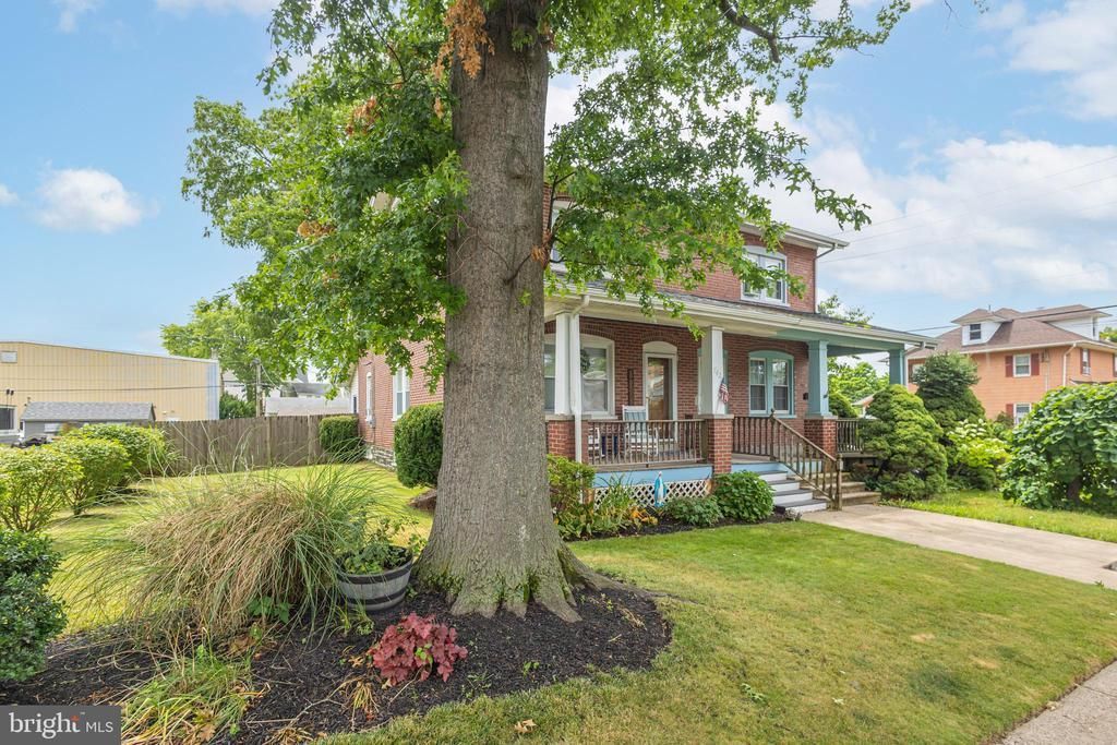 742 W Third Street, Lansdale, PA 19446 Main Photo