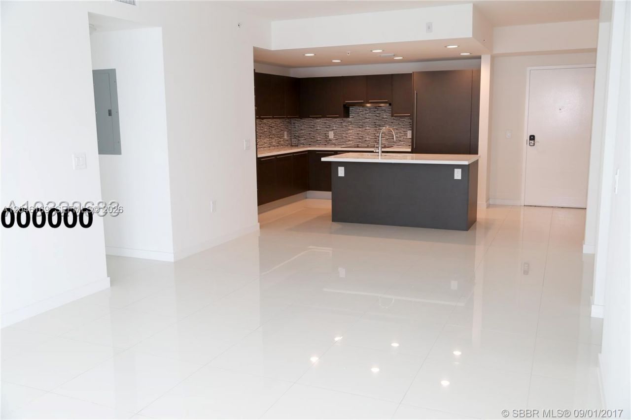 7751 NW 107th Ave , Unit 209, Doral, FL 33178 Photo