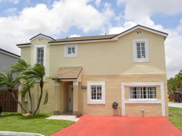 14742 SW 92nd St Rd , Unit -, Miami, FL 33196