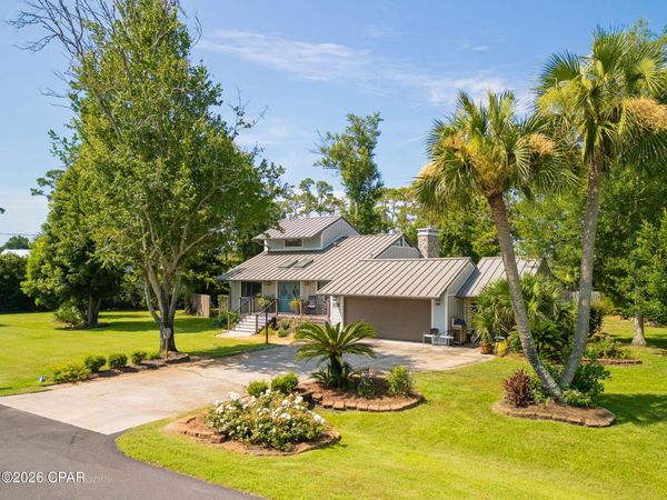 302 Dupont Drive , Port St Joe, FL 32456