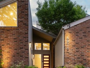 6918 Chevy Chase Avenue, Dallas, TX 75225