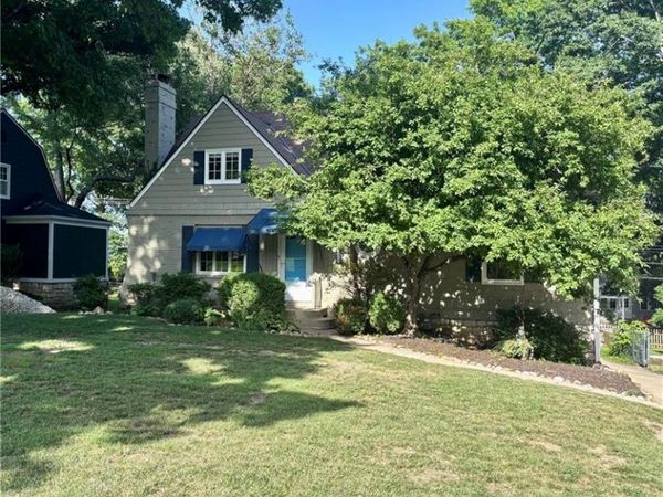 5315 Norwood Street, Fairway, KS 66205