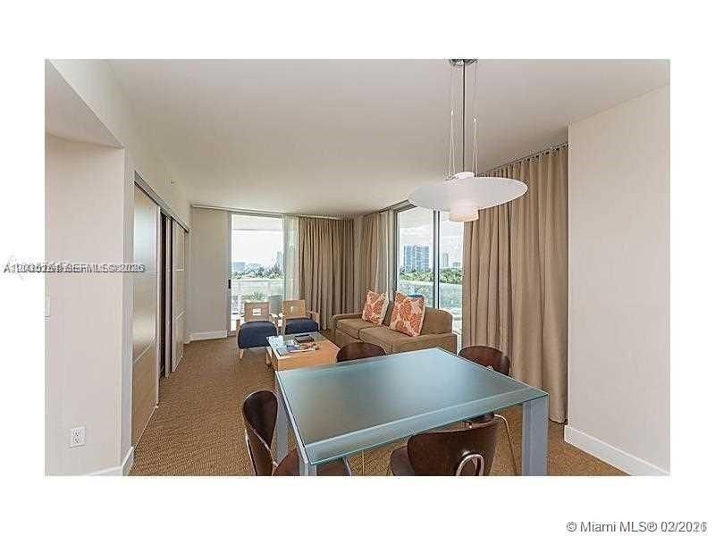 18683 Collins Ave , Unit 607, Sunny Isles Beach, FL 33160 Photo
