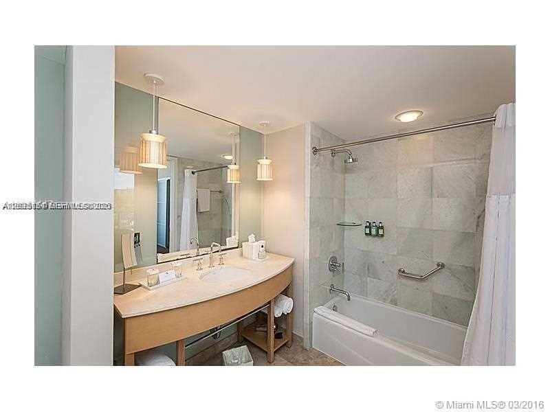 18683 Collins Ave , Unit 607, Sunny Isles Beach, FL 33160 Photo