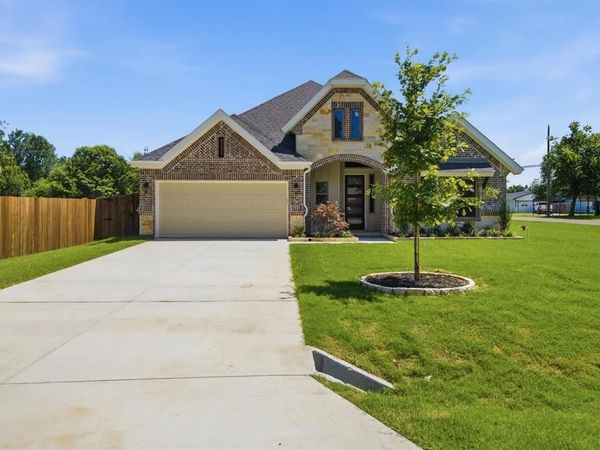 1202 Azalea Lane, Waxahachie, TX 75165