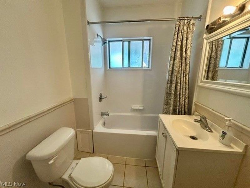 9902 Adams Avenue, Cleveland, OH 44108 Photo 35