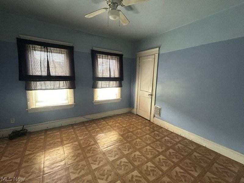 9902 Adams Avenue, Cleveland, OH 44108 Photo 37