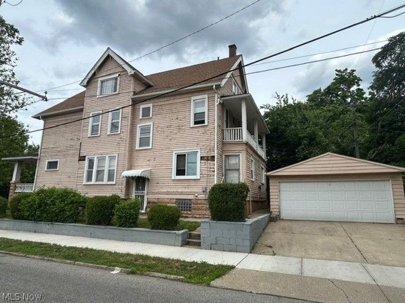 9902 Adams Avenue, Cleveland, OH 44108 Photo 45
