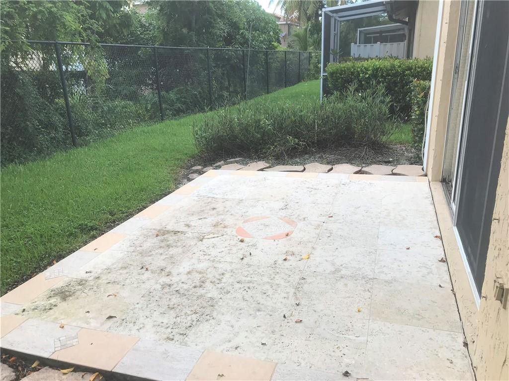5449 NW 90th Avenue, Sunrise, FL 33351 Photo