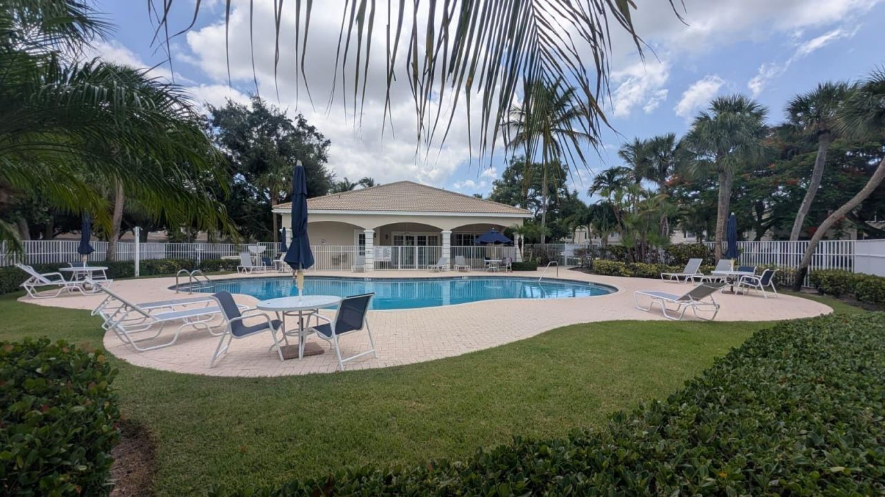 4715 Palmbrooke Circle, West Palm Beach, FL 33417 Photo