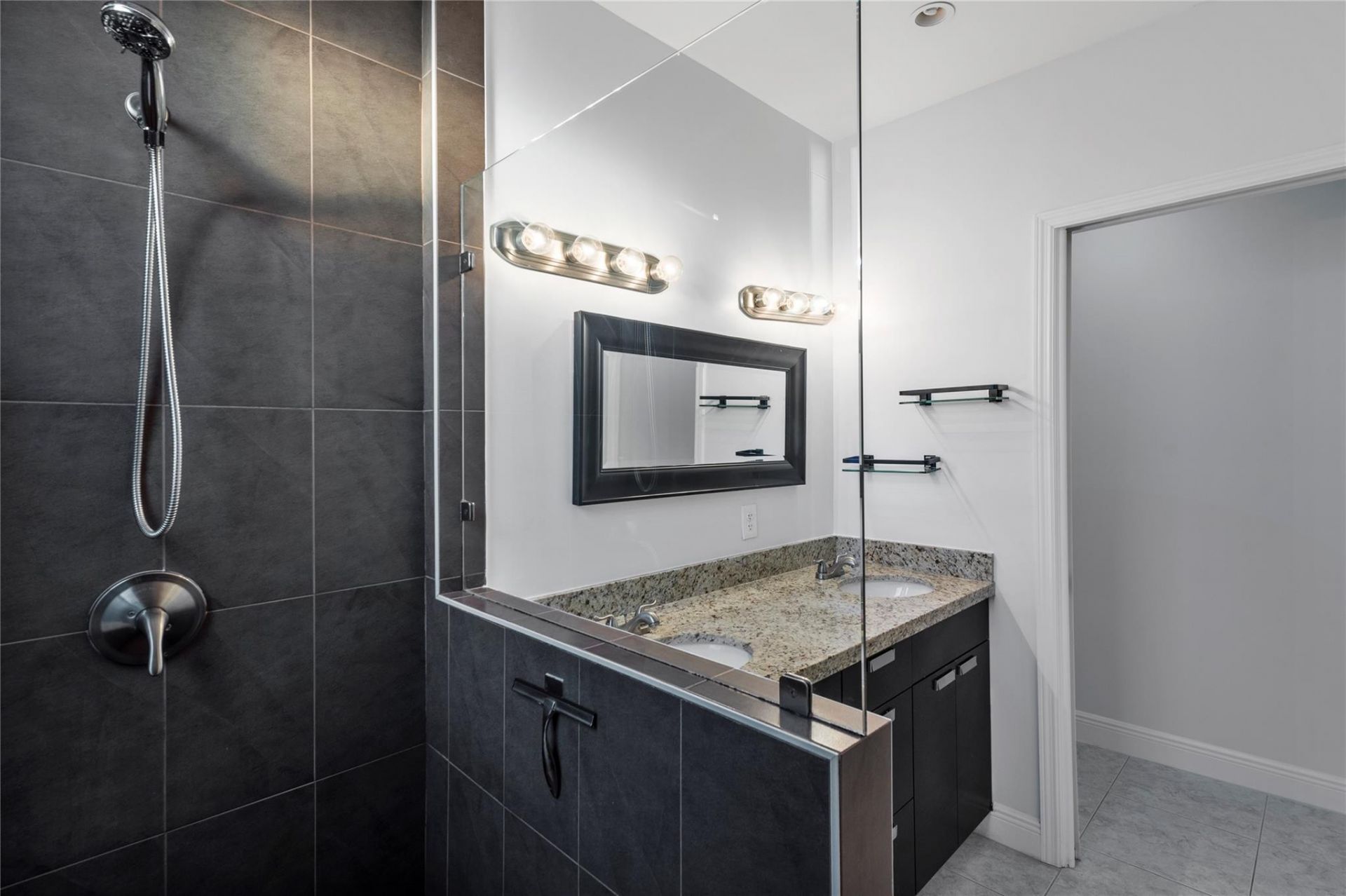 316 SW 16th Street, Unit B, Fort Lauderdale, FL 33315 Photo