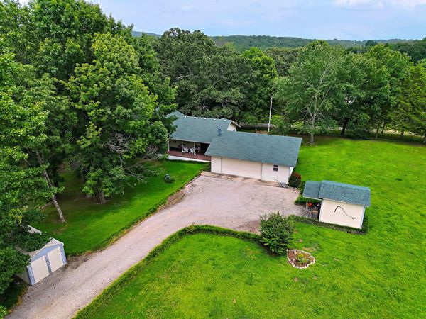28704 Cromwell Road , Shell Knob, MO 65747