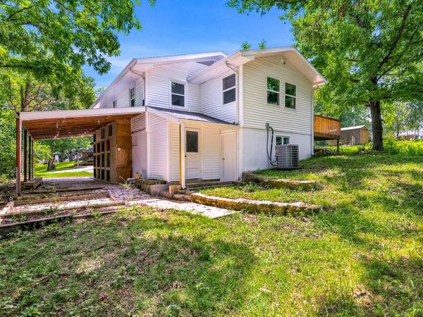 183 Allaman Drive , Forsyth, MO 65653