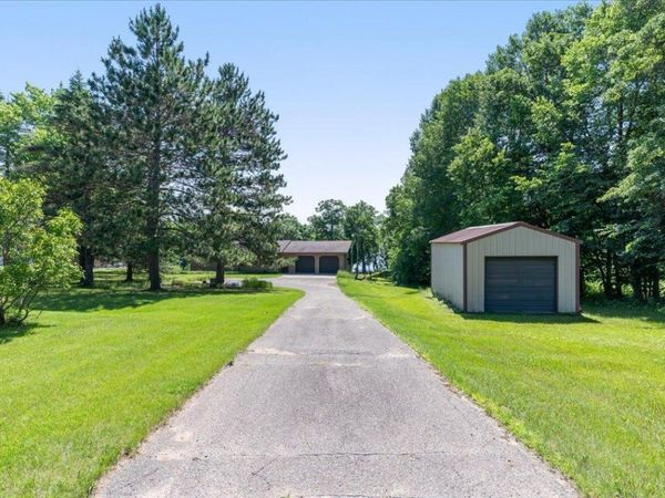 17212 Leonard Lane, Brainerd, MN 56401