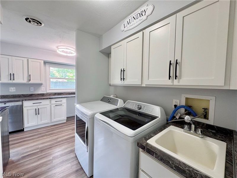 1723 Lander Road, Mayfield Heights, OH 44124 Photo 8