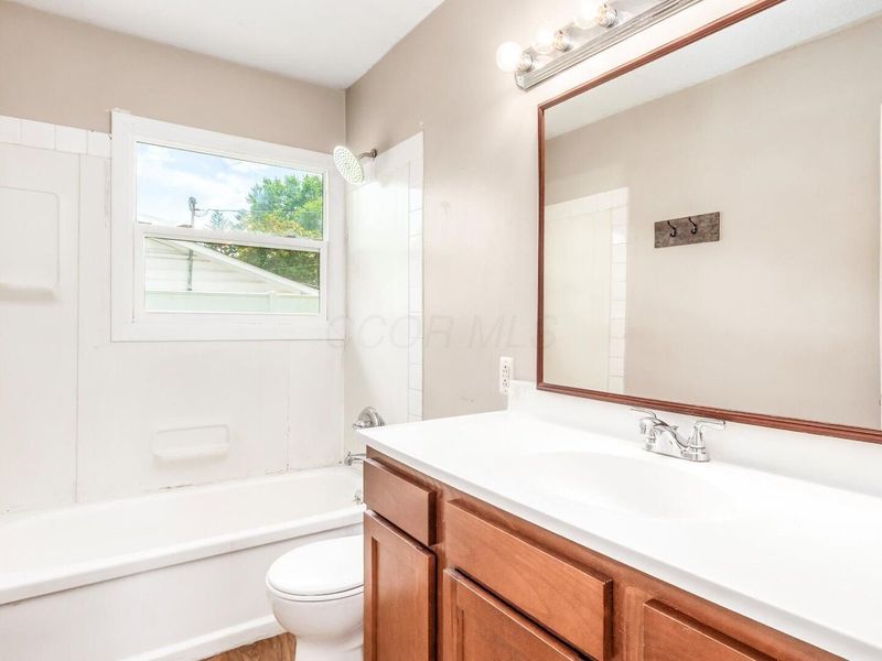 525 W Shields Street, Newark, OH 43055 Photo 20