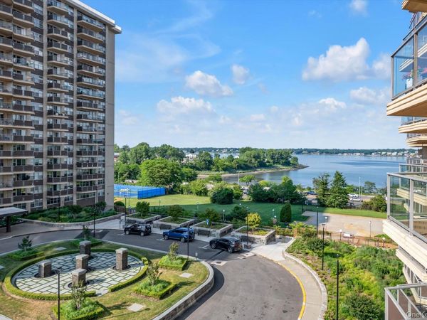 1805 215th Street , Unit 5C, Bayside, NY 11360