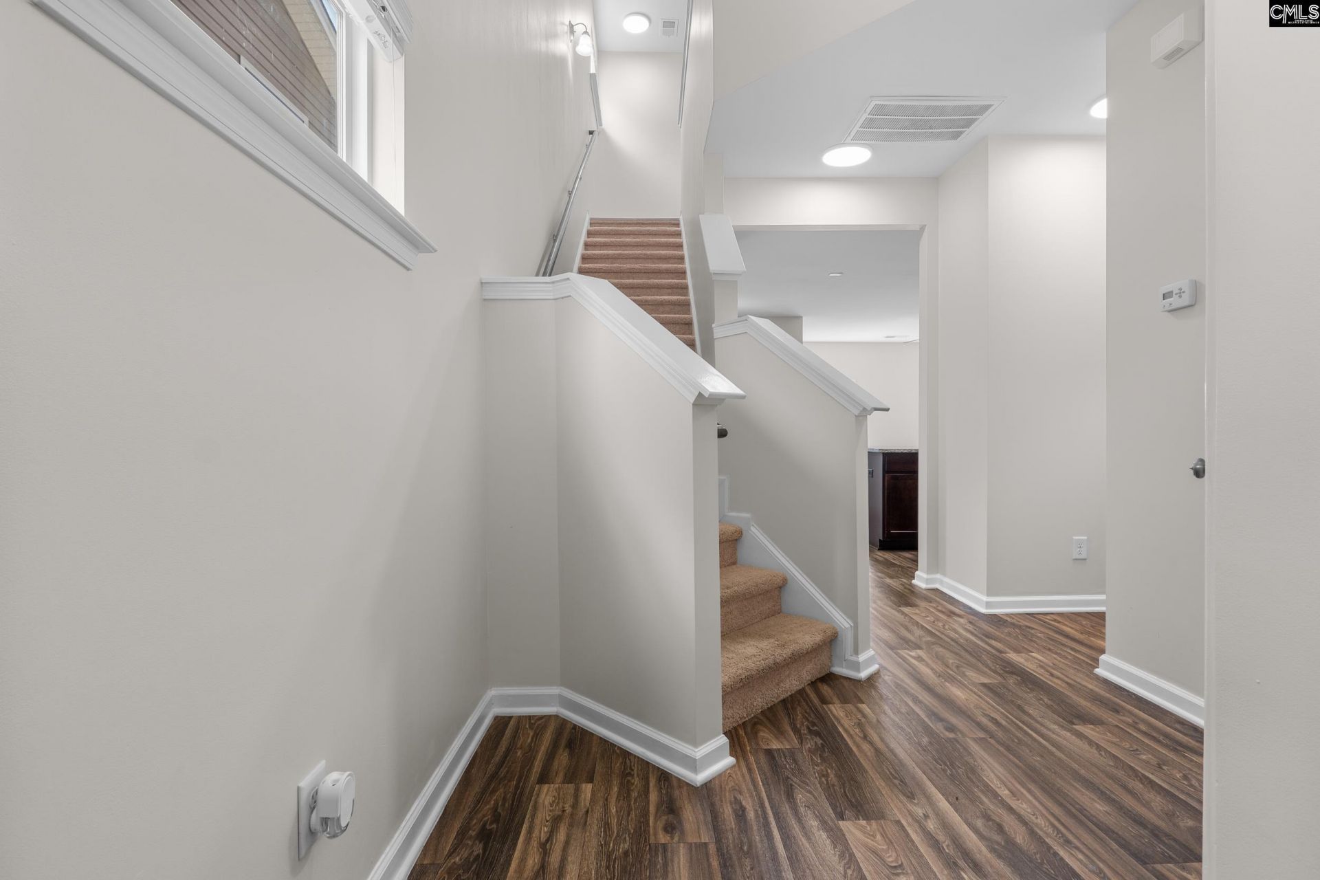 316 Bonhomme Court  Photo 5