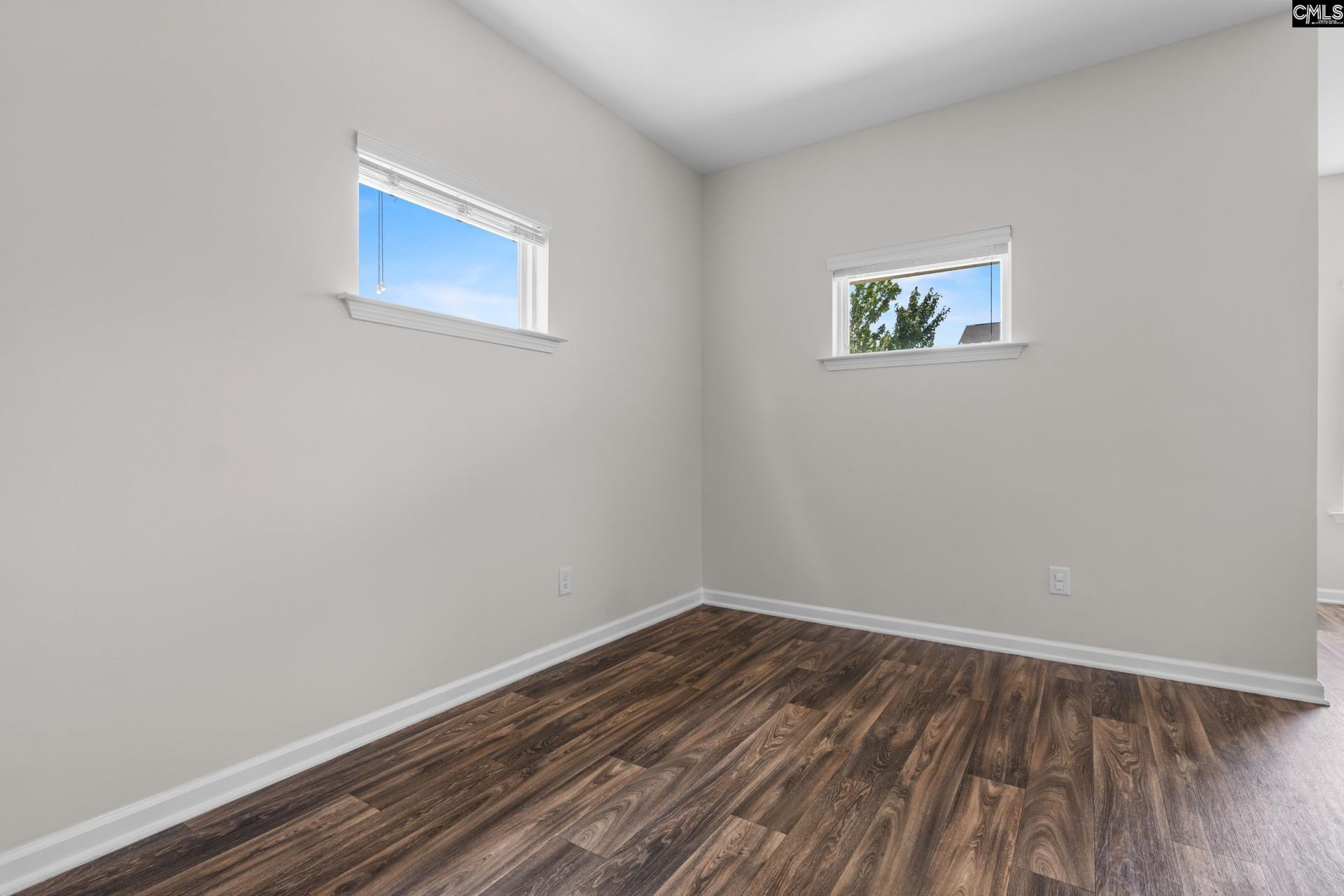 316 Bonhomme Court  Photo 6