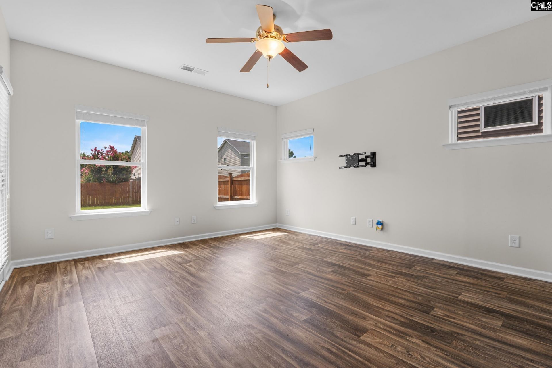 316 Bonhomme Court  Photo 8