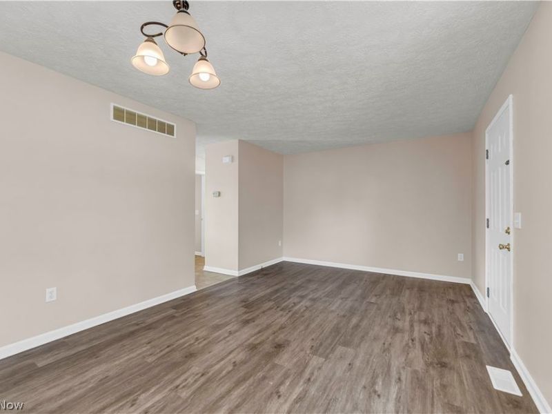 1218 W 24th Street, Lorain, OH 44052 Photo 4